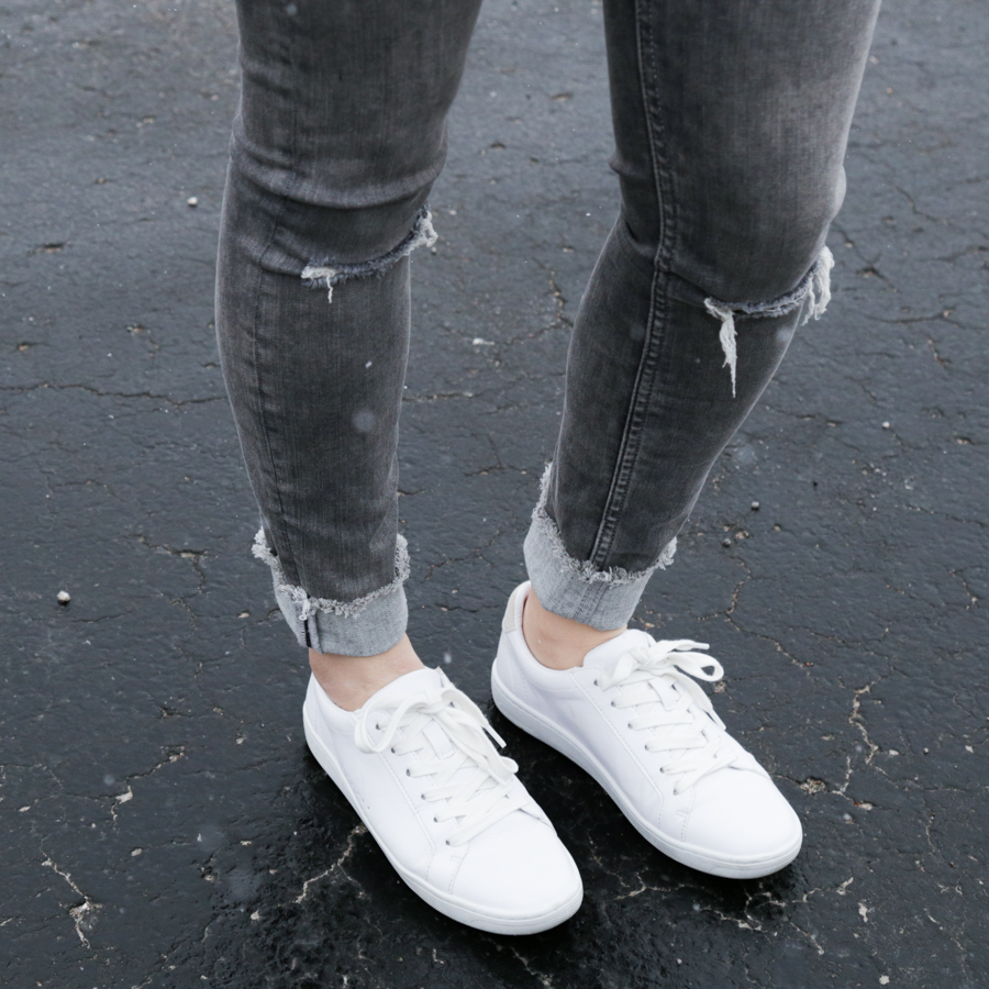 grey-denim-jeans-citizens-of-humanity